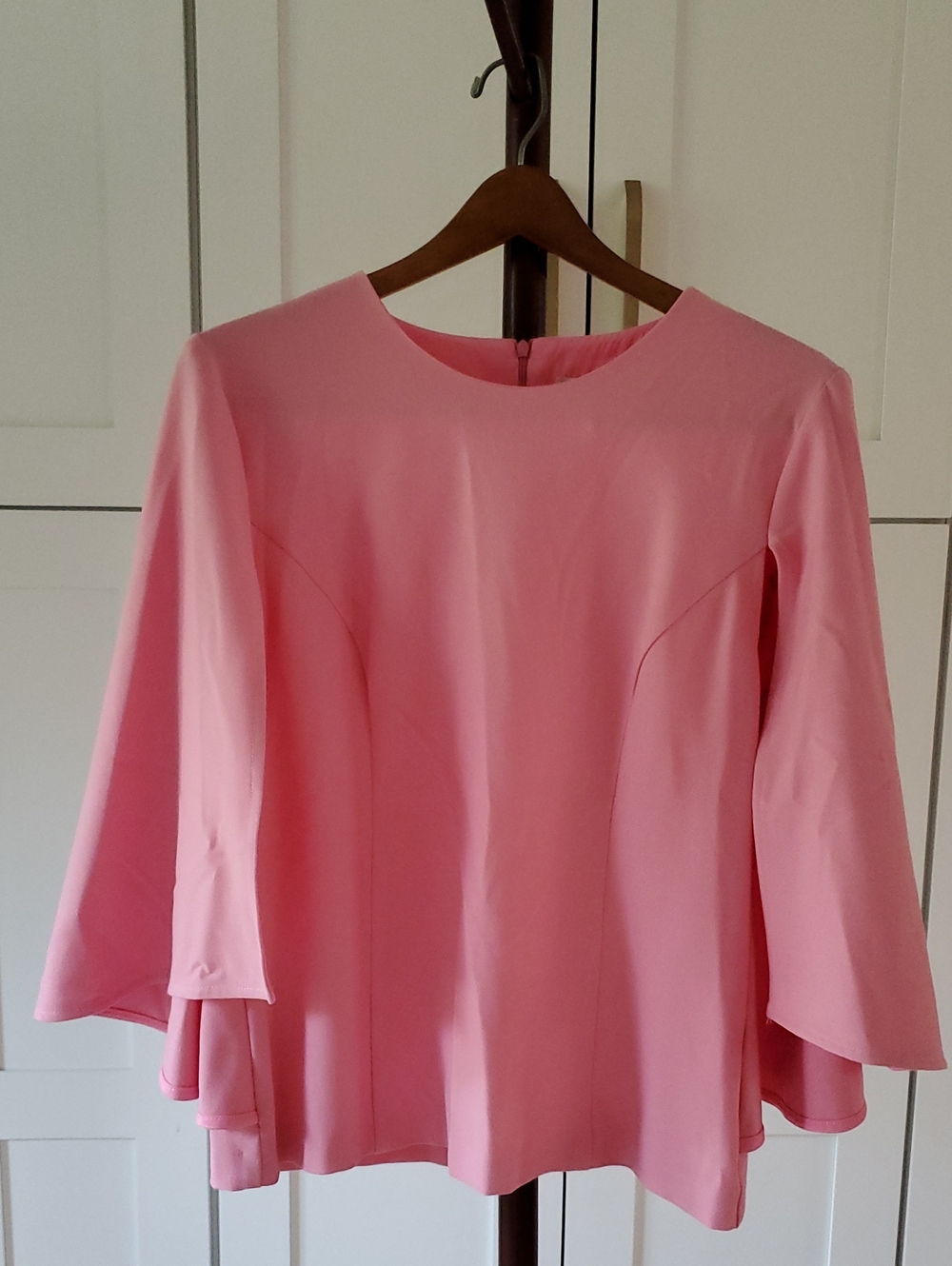 Trina Turk Pink Bell-Sleeve Shift Top‎